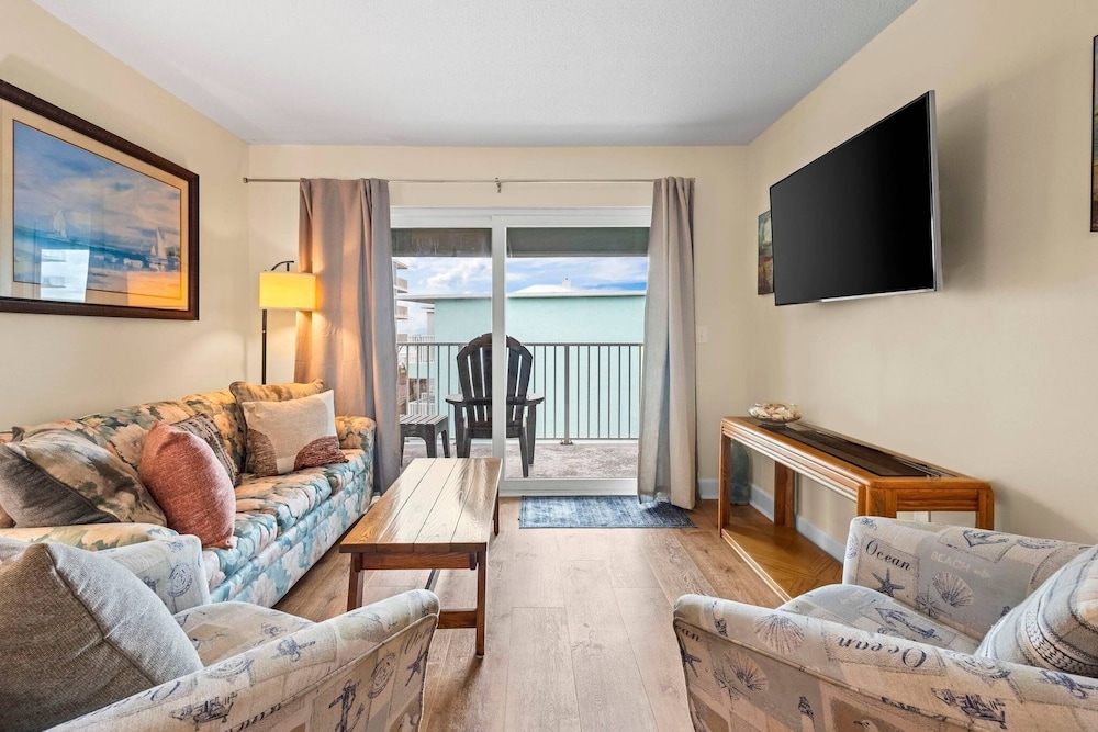 Harbor House B34 2 Bedroom Condo