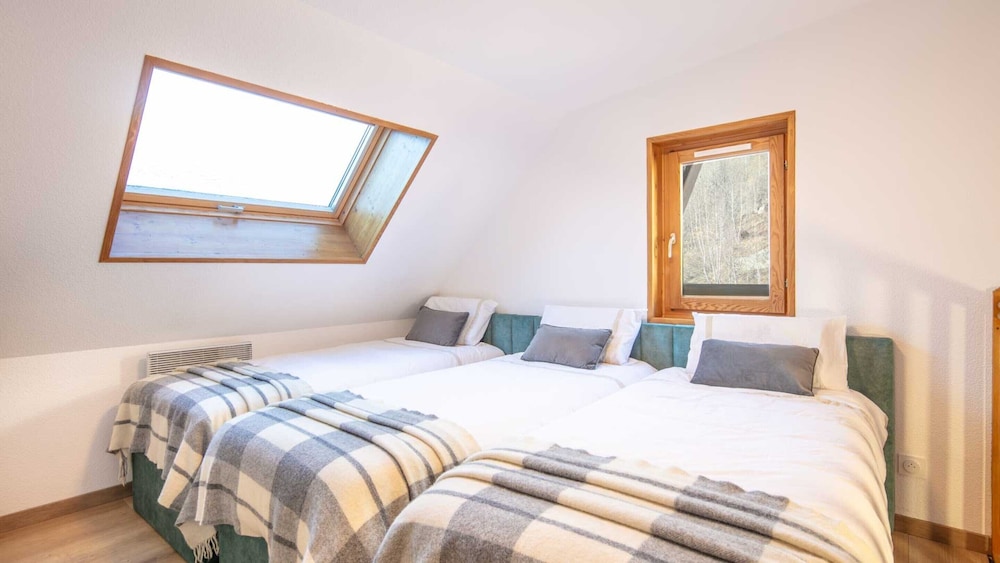 Apartment for 6 in Modane photo 3