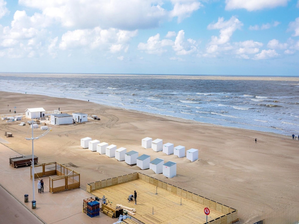 Renovated Apartment in Koksijde With Sea-views