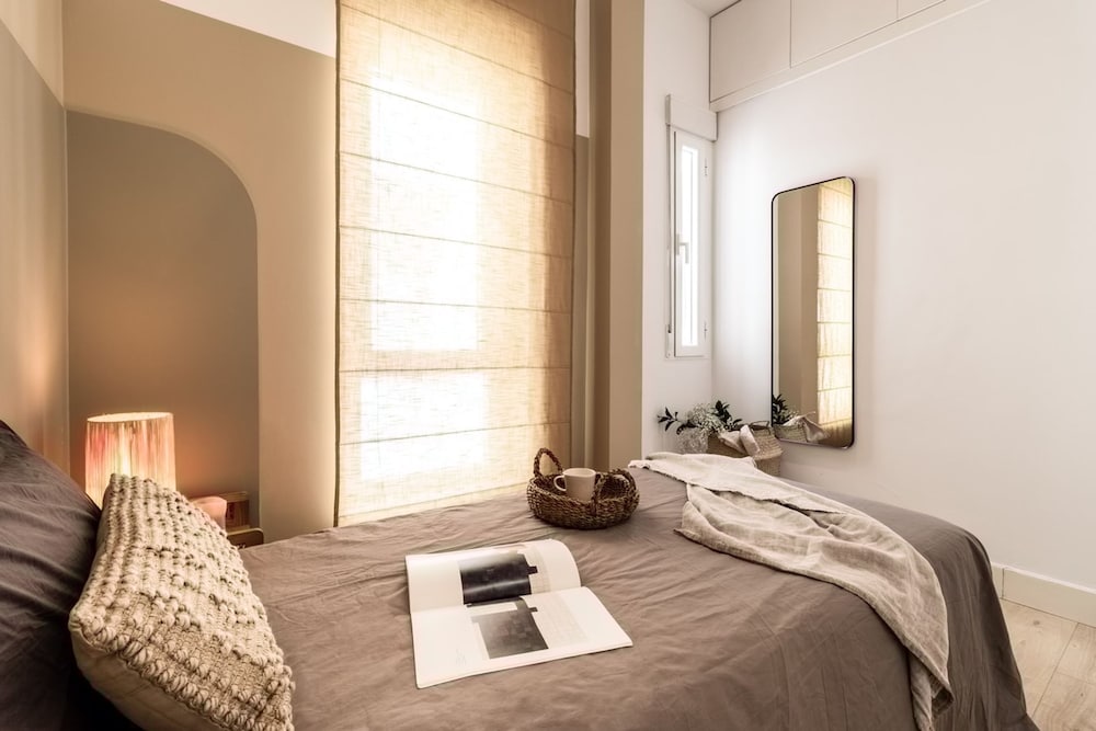 Somma - 2 Bedrooms in Almagro