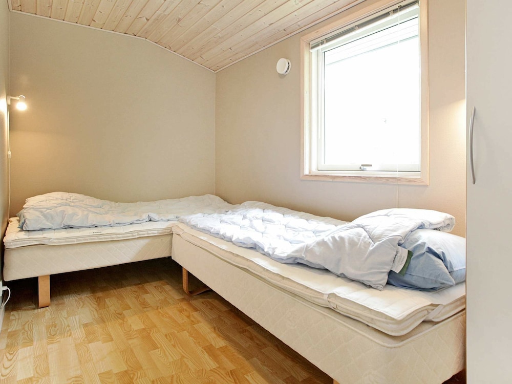Modern Holiday Home With Whirlpool in Væggerløse view 5