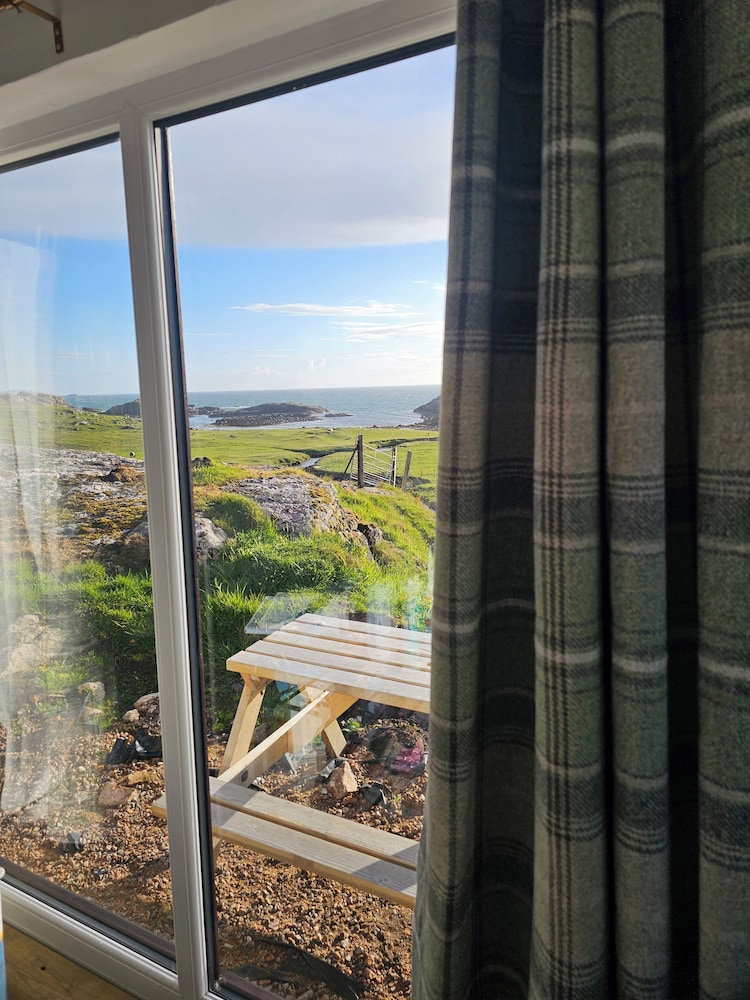 Oldshoremore Croft Cabins