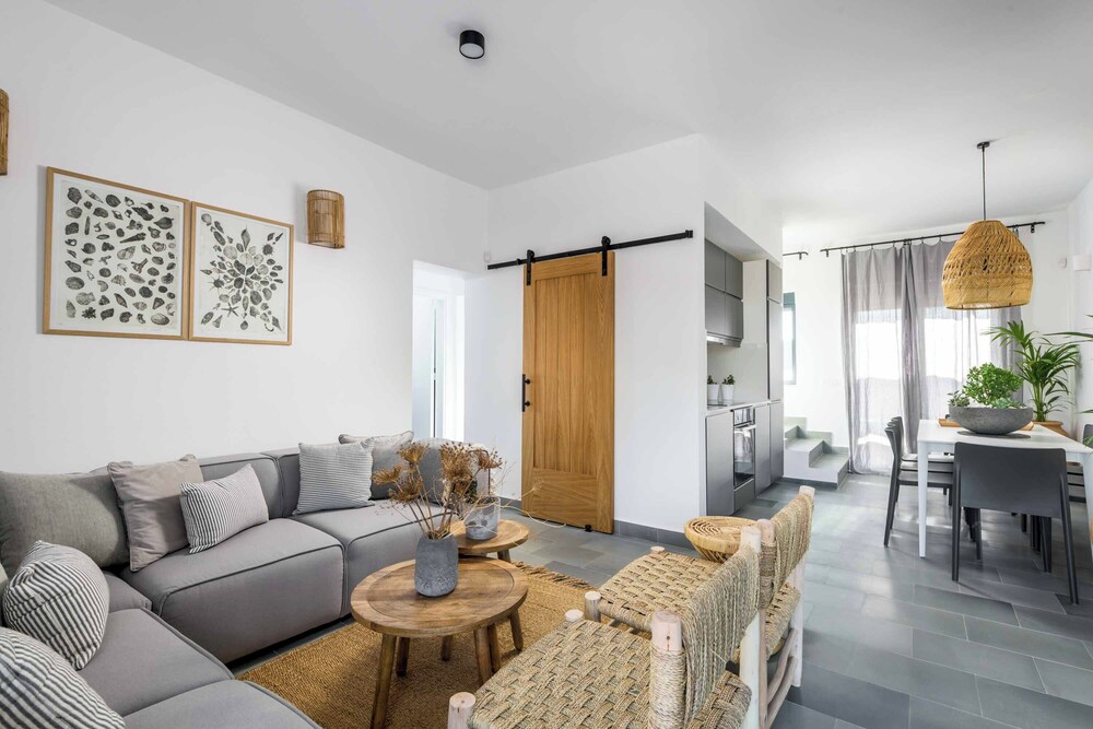 Villa Seawater