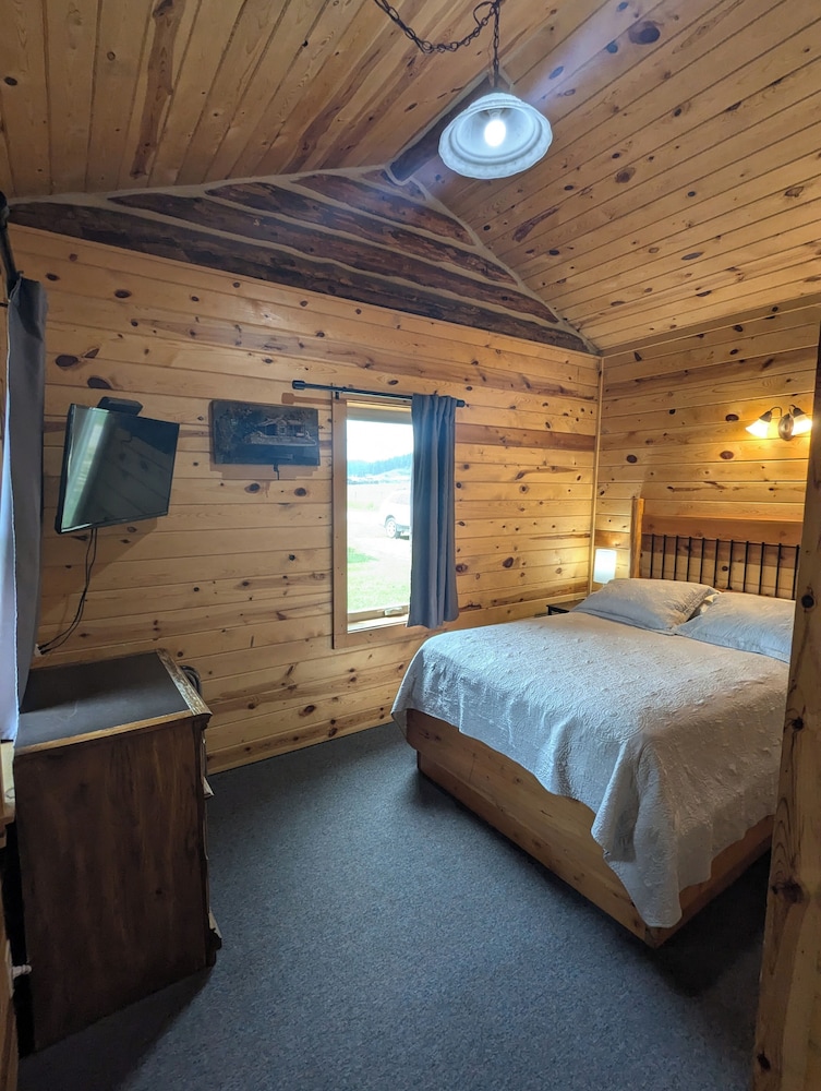 Gold Camp Cabins