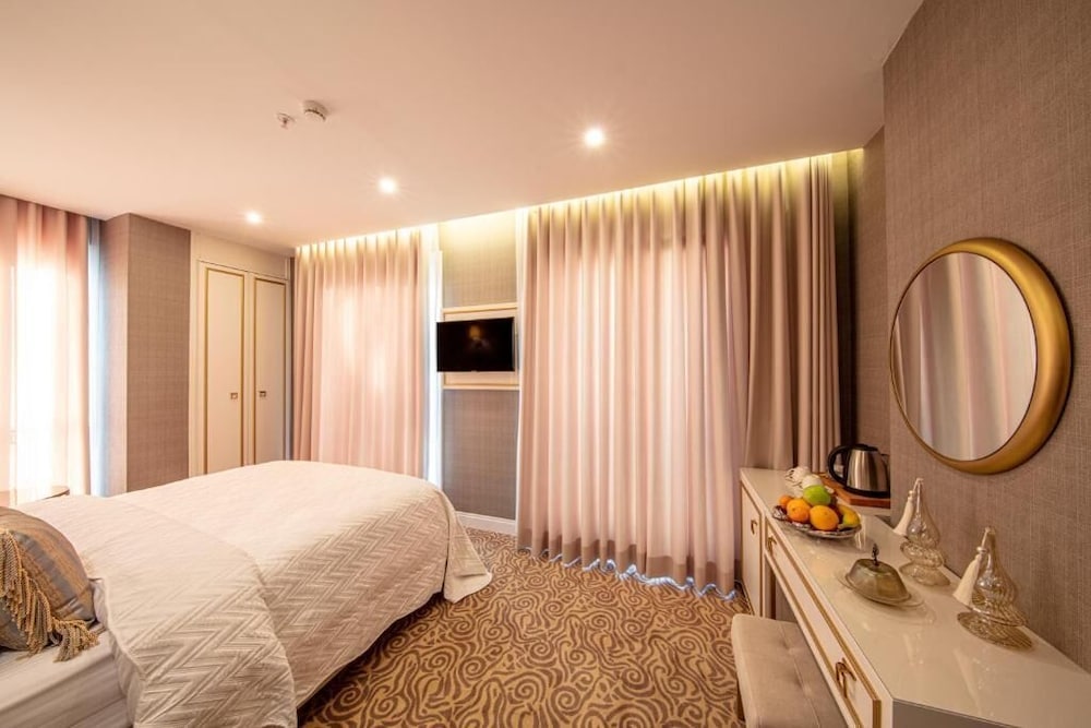 Mr Beyaz Butik Otel - Image 7