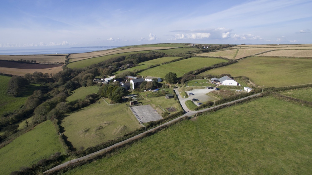 Wringford Cottages