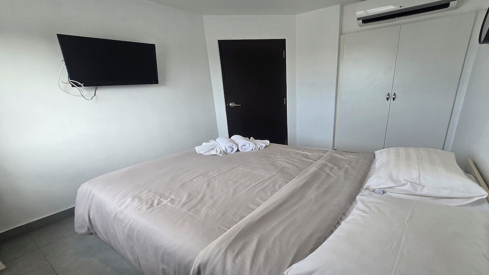 Tranquil Tide 1 BR T1-605