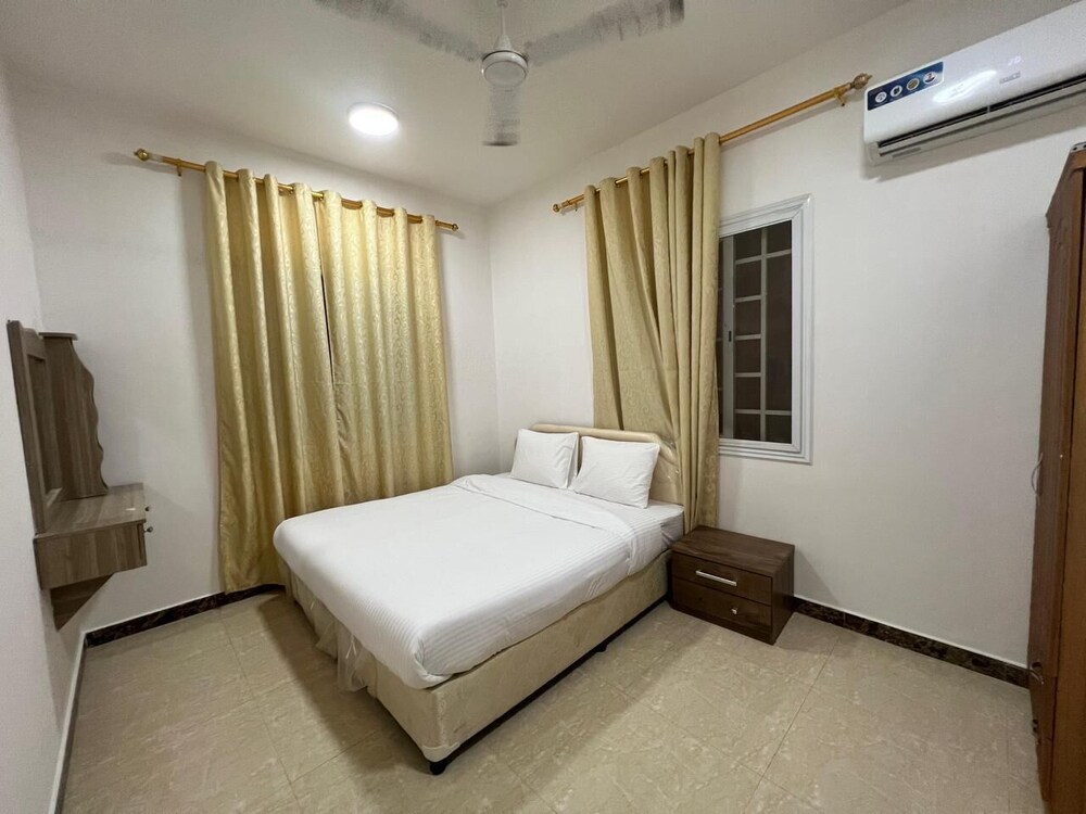 Al Homur Building view 3