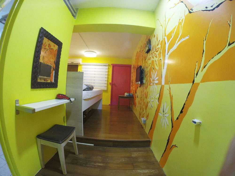 Cape 42 Hostel I