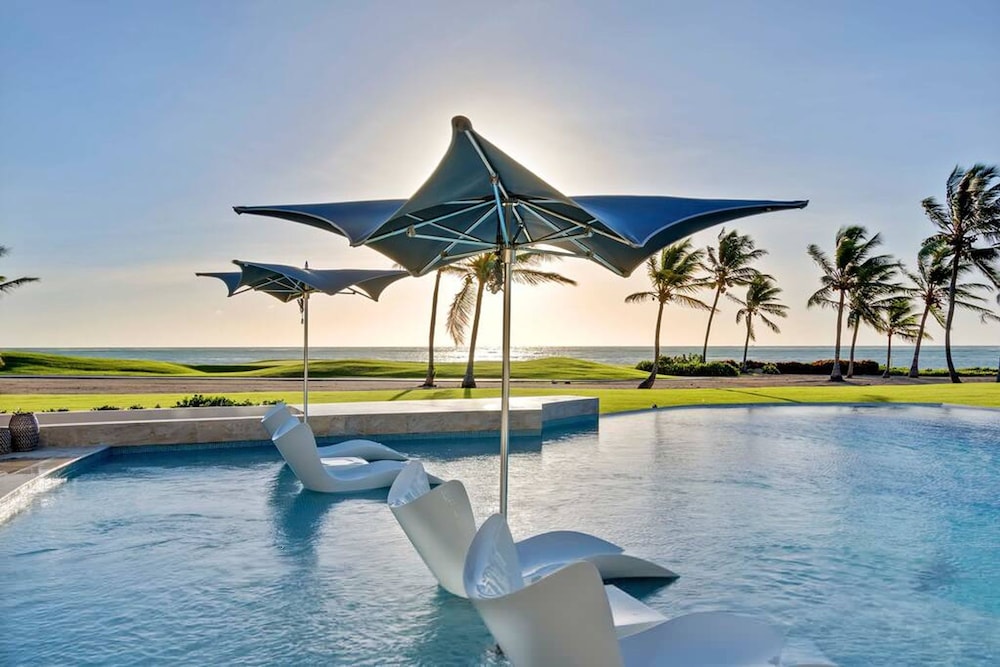 Architectural Oceanfront Masterpiece w Pool
