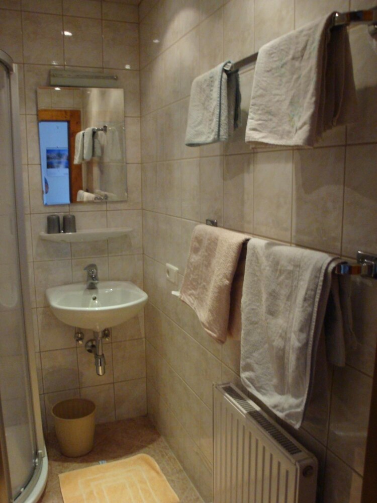 Photo 37