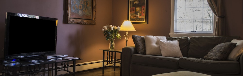 Clifford House Private Home Bed & Breakfast