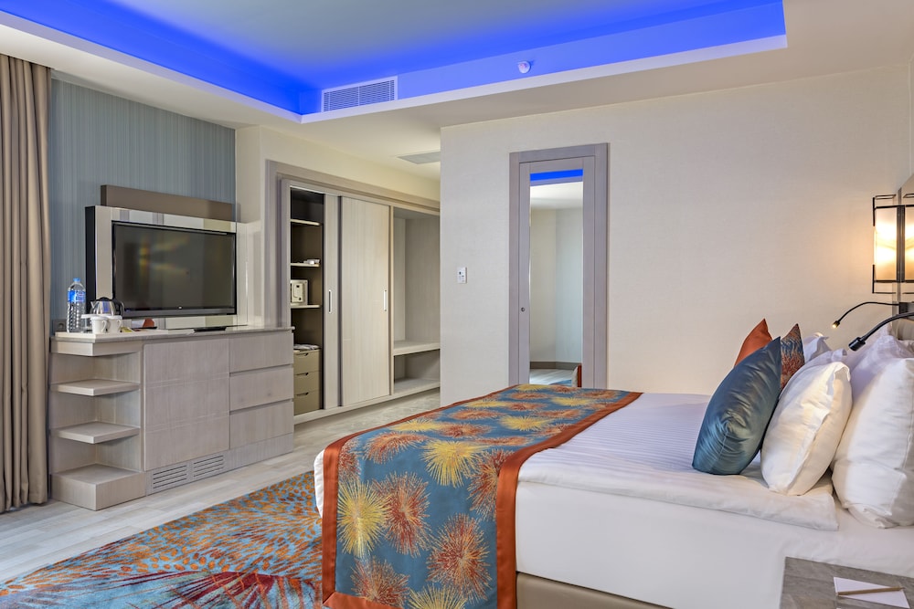 Royal Seginus - Her Şey Dahil - Image 15