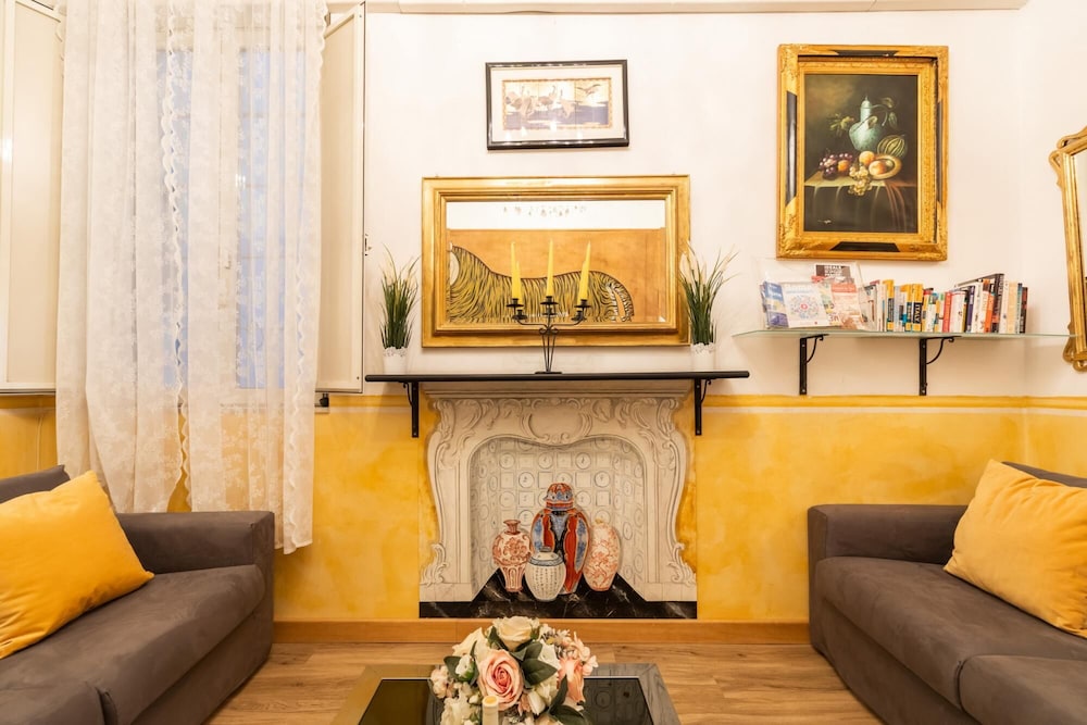 Cozy Chic Suite Near Campo de Fiori