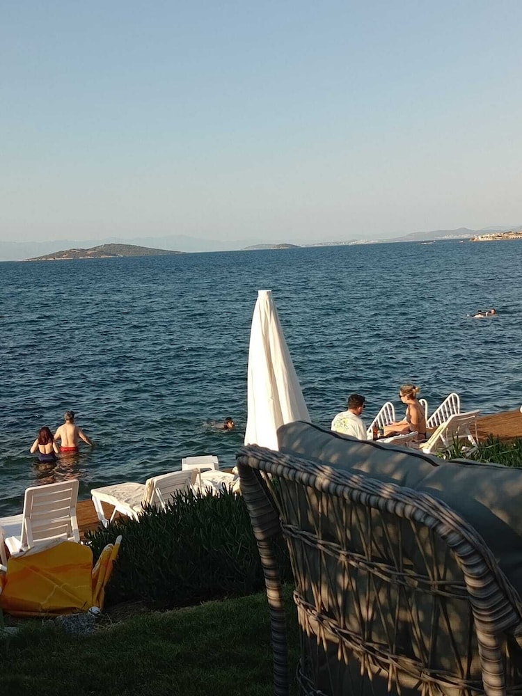 Cunda Esin