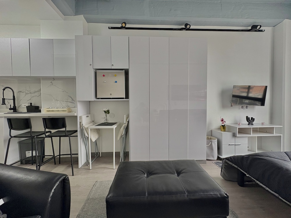 4991 Loft by Wellcome