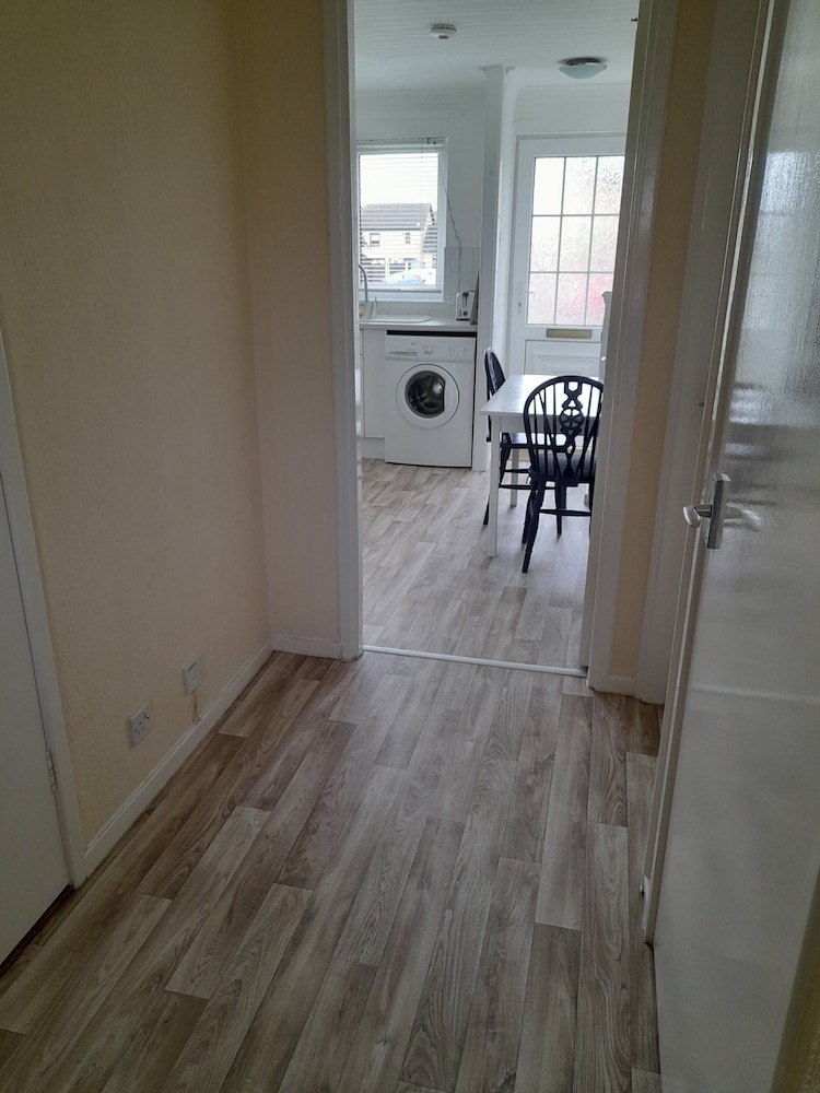Impeccable 1-bed House in Gretna view 3