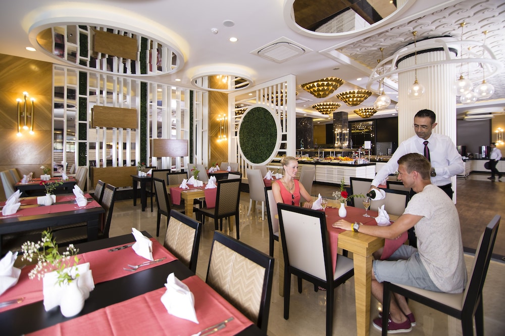 Port River Hotel - All Inclusive