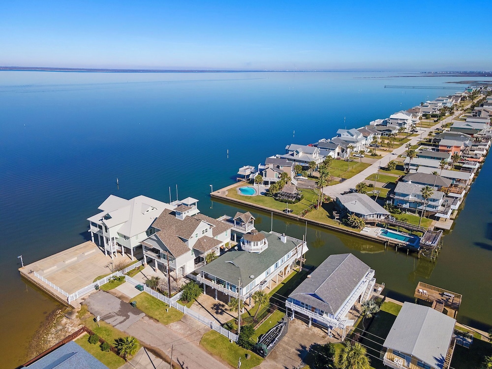 Reelview by Ryson Vacation Rentals