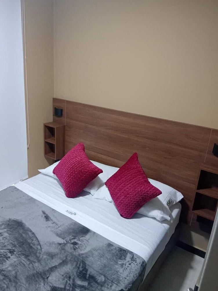 APARTAMENTOS CERCA AL PARQUE DEL CAFE