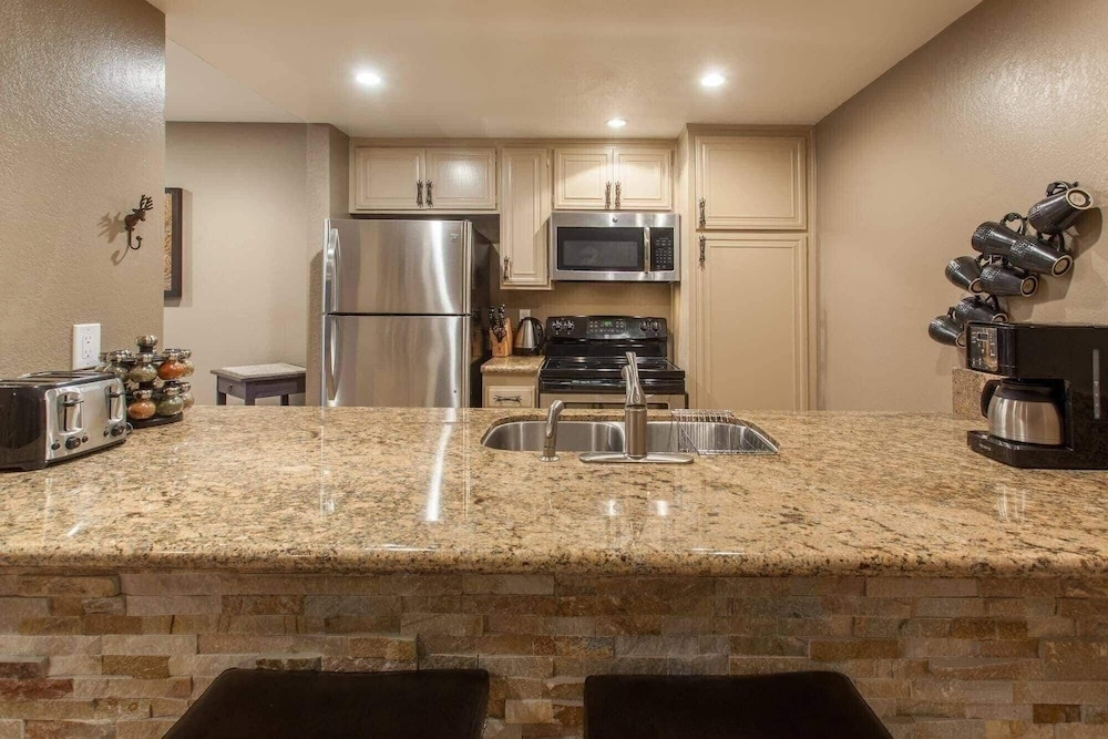Snowcreek 405 Phase III