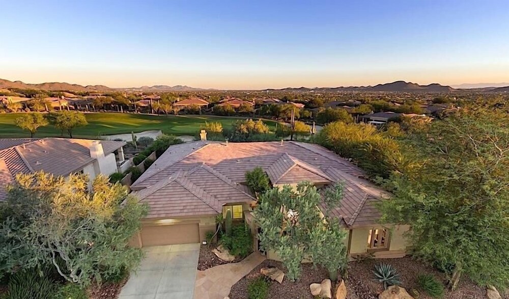 Caledonia Dreamin By Signature Vacation Rentals
