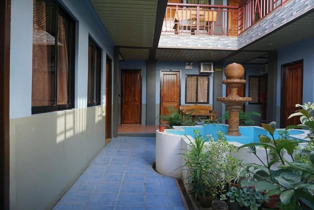 Photo 16