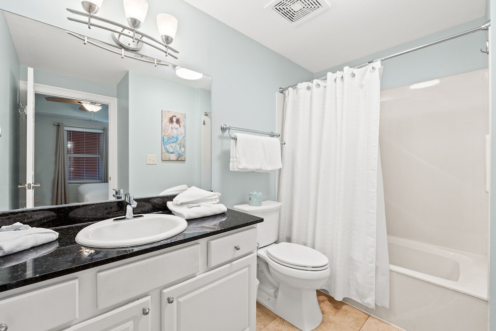 Calypso Beach Resort by Panhandle Getaways