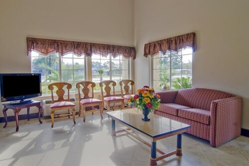 Americas Best Value Inn DeRidder - Property Image 10