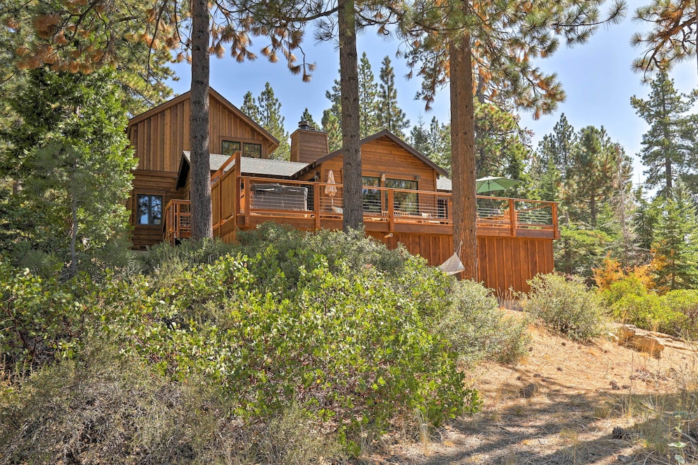 Kings Beach Lodge w/ Hot Tub Lake Tahoe Views! - Property Image 18