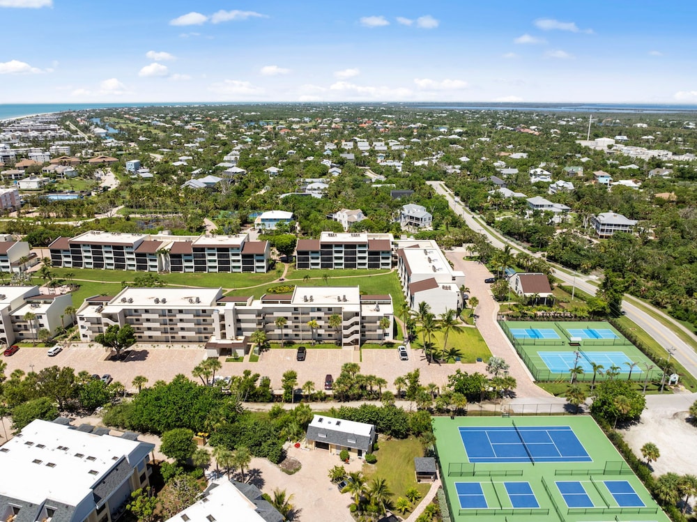 Loggerhead Cay 472 - Beach Front Pet-friendly