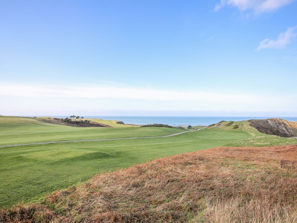 Min Y Mor - Morfa Nefyn