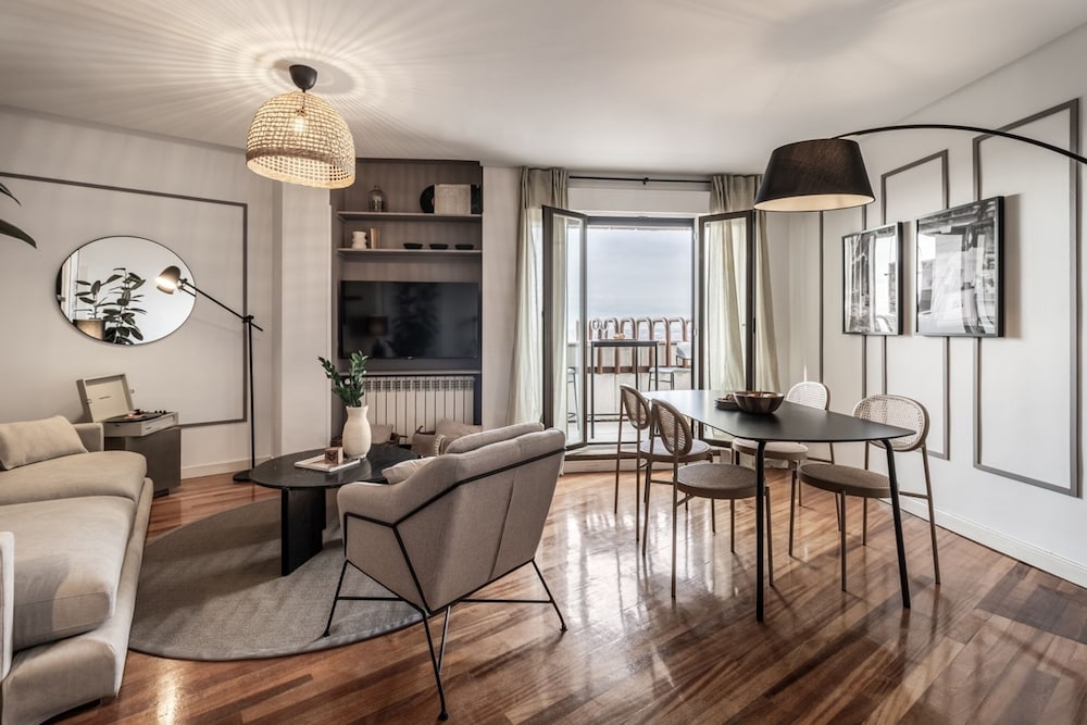Lineal - 2 Bedrooms and Balcony in Goya