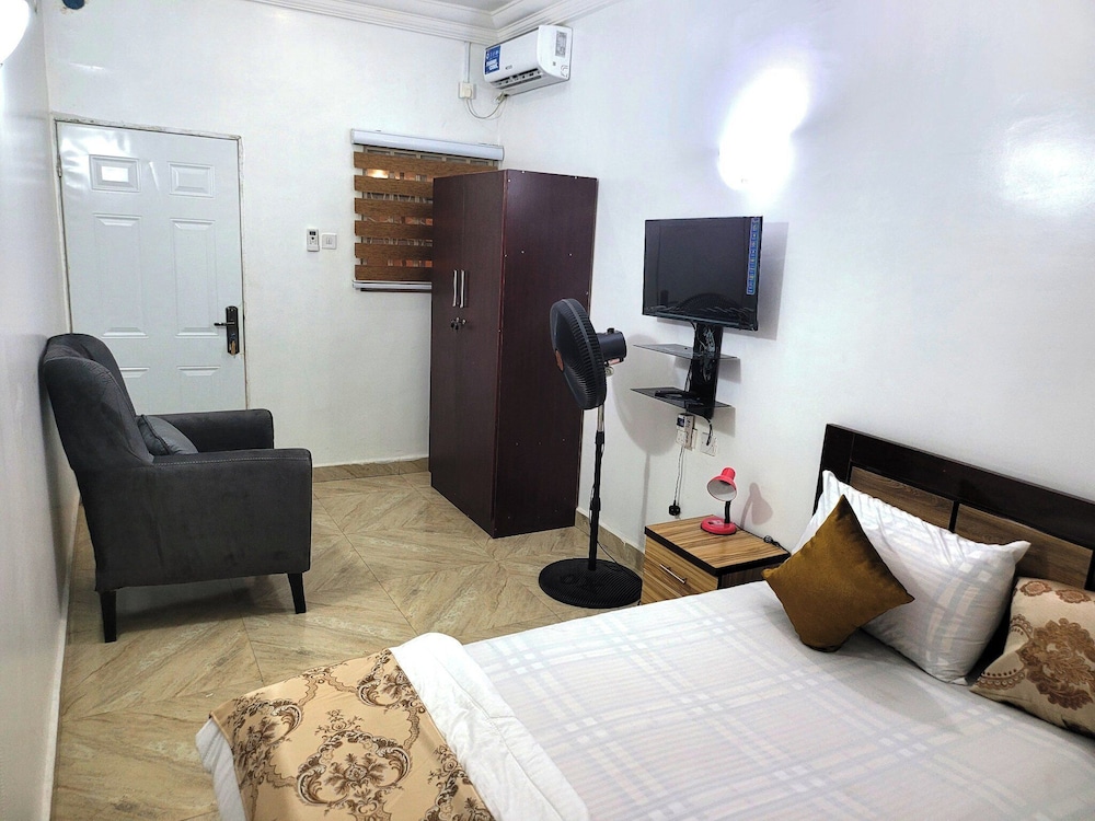 Amanda Apartment and Suites