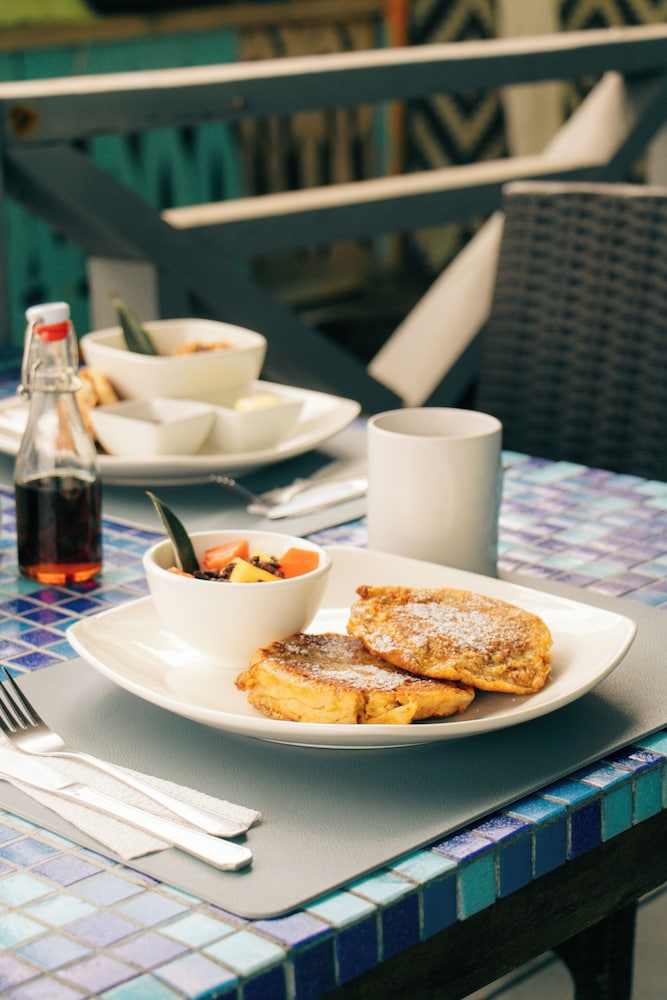 Saigon Bay Bed & Breakfast