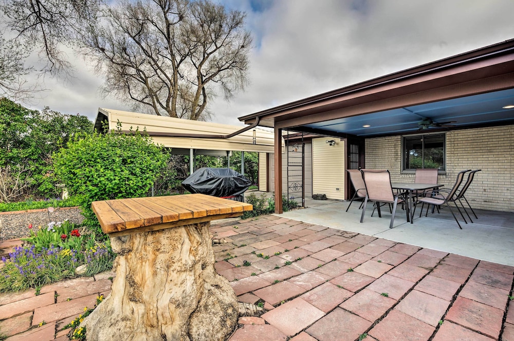 Arvada Home w/ Beautifully Landscaped Yard! view 2