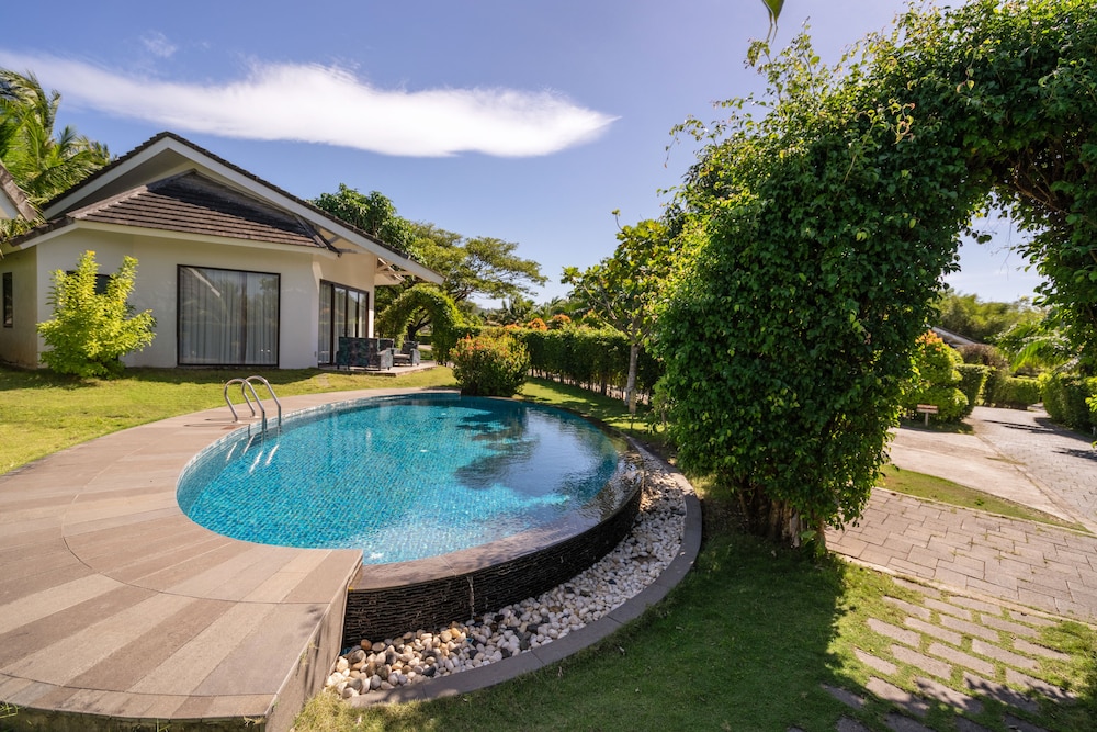 The Shells Resort & Spa Phu Quoc