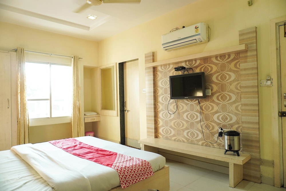 Hotel Shri Krishna