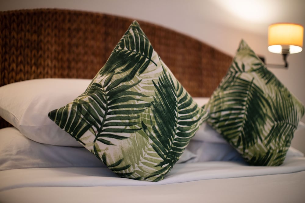 Andrews Inn & Garden Cottages