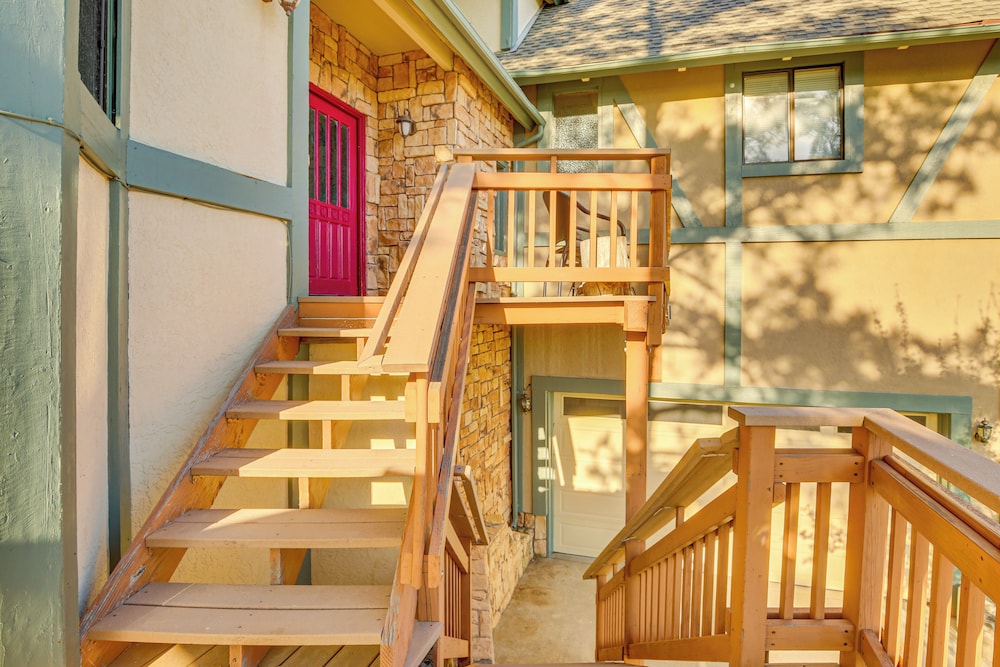 Partial Lake Arrowhead View: Cabin w/ Game Room!