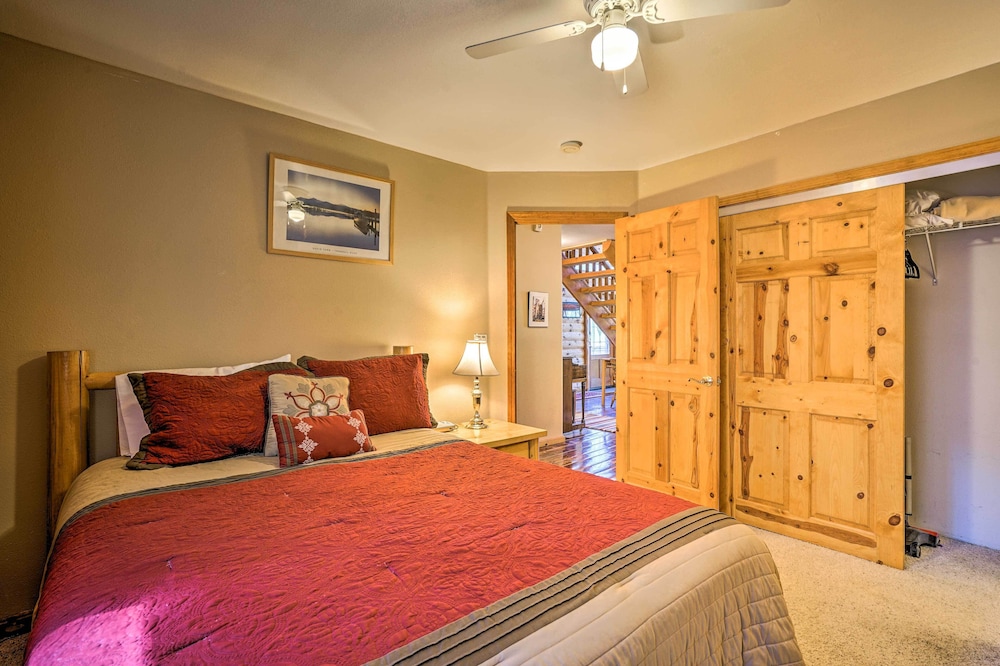 Lake Tahoe Vacations - South Lake Tahoe Vacation Rental w/ Indoor Pool - Property Image 24