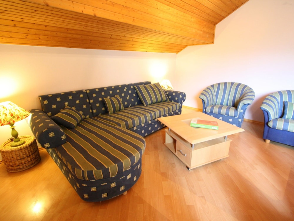 Scenic Apartment in Krispl Salzburg With Swimming Pool