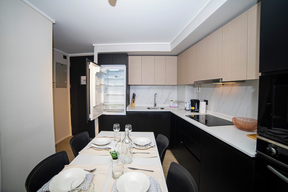Bucarest Apartments by Andes STR
