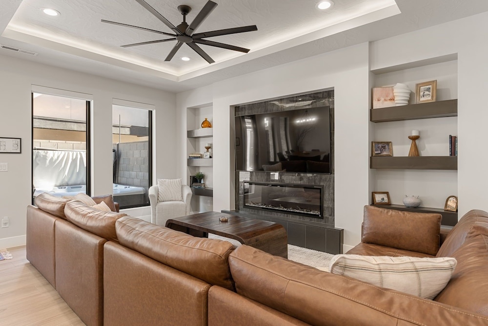 Sundance Den 3 Bedroom Home