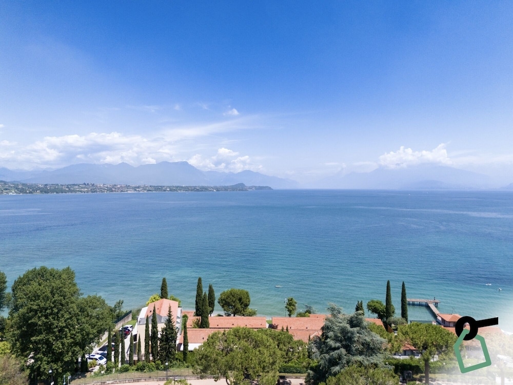 HOTIDAY Apartments Desenzano