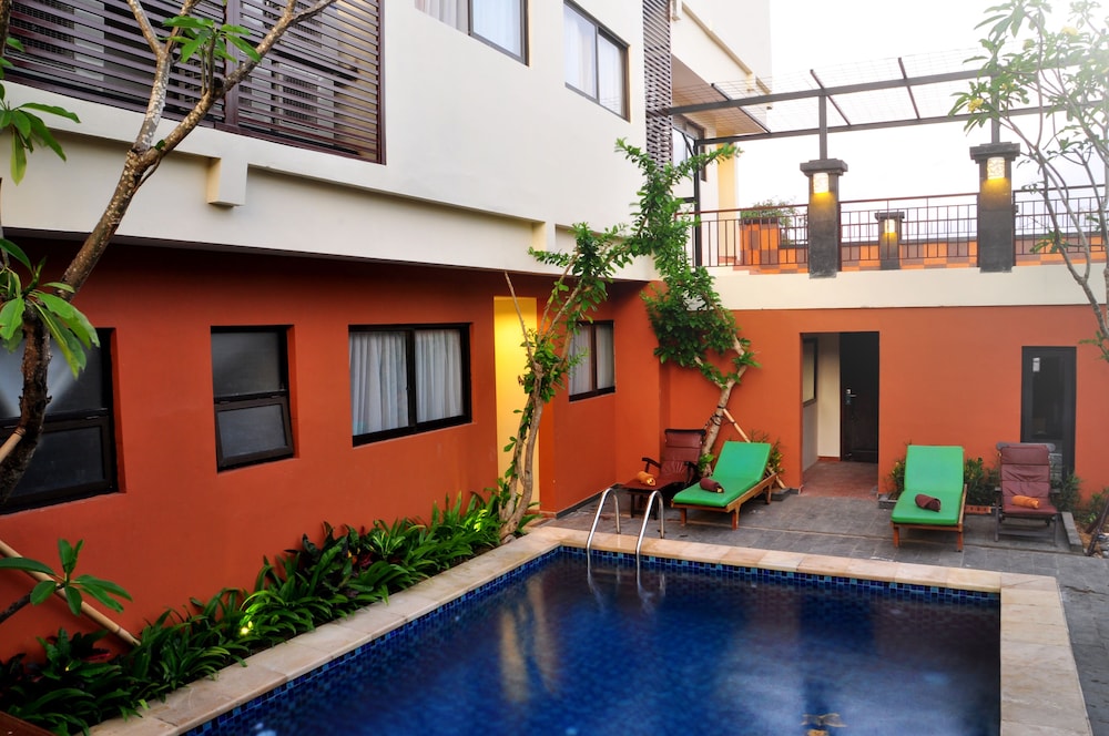 The Hill Ungasan House