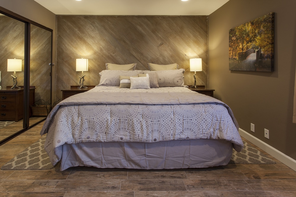 Snowcreek 405 Phase III