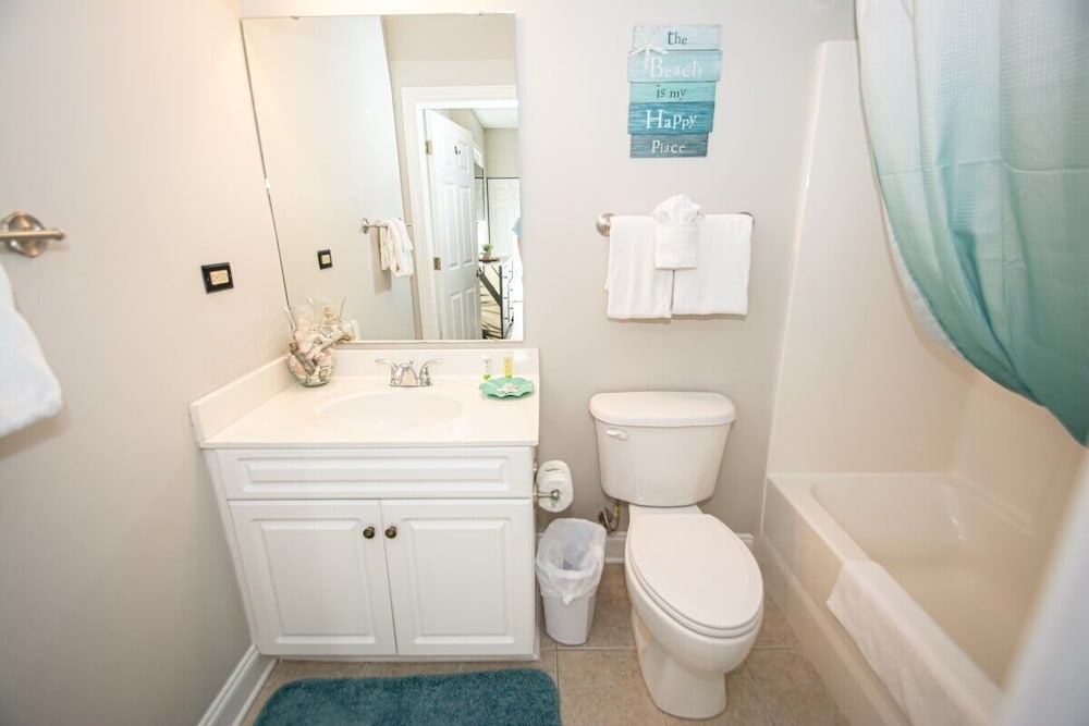 World Tour 100-201a 3 Bedroom Condo