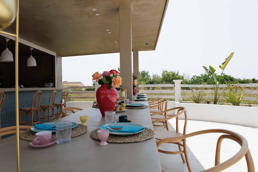Maggana Residence
