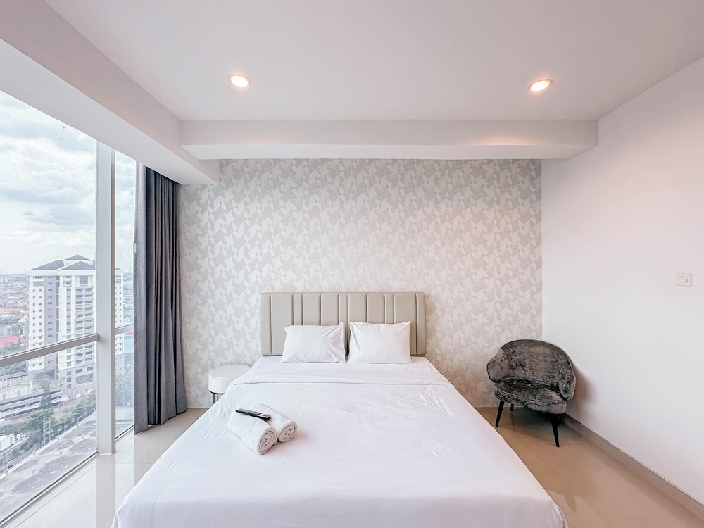 Minimalist Studio (No Kitchen) At The City Square Surabaya Apartment